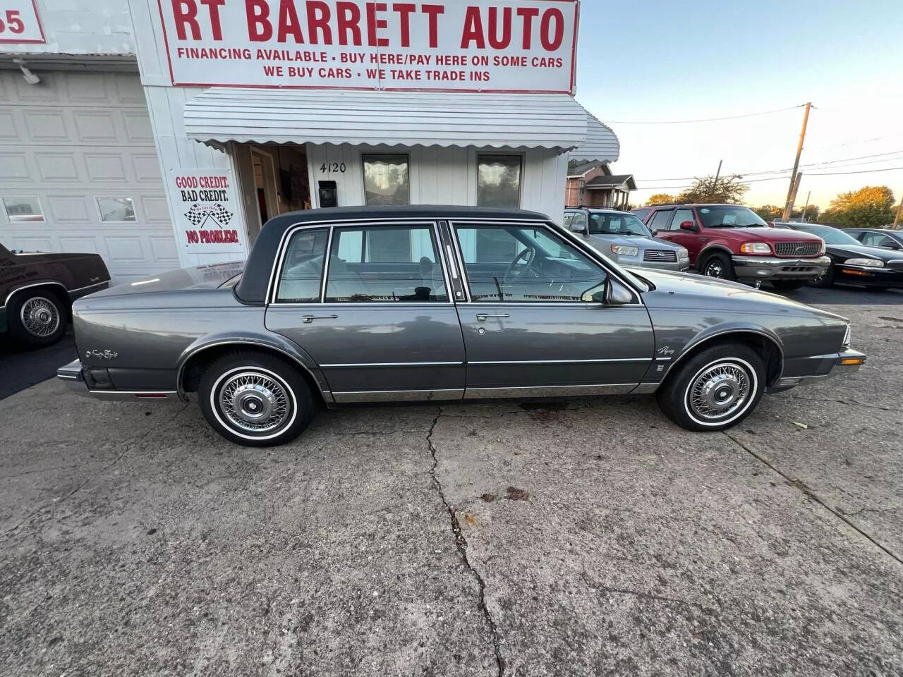 1988 Oldsmobile Ninety-Eight for sale at RT Barrett Auto Group in Austintown, OH