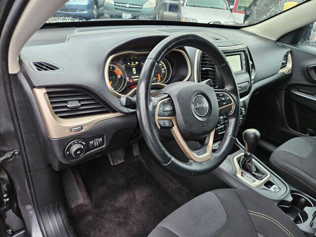 2016 Jeep Cherokee Latitude
