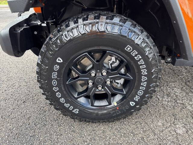 2025 Jeep Gladiator Willys