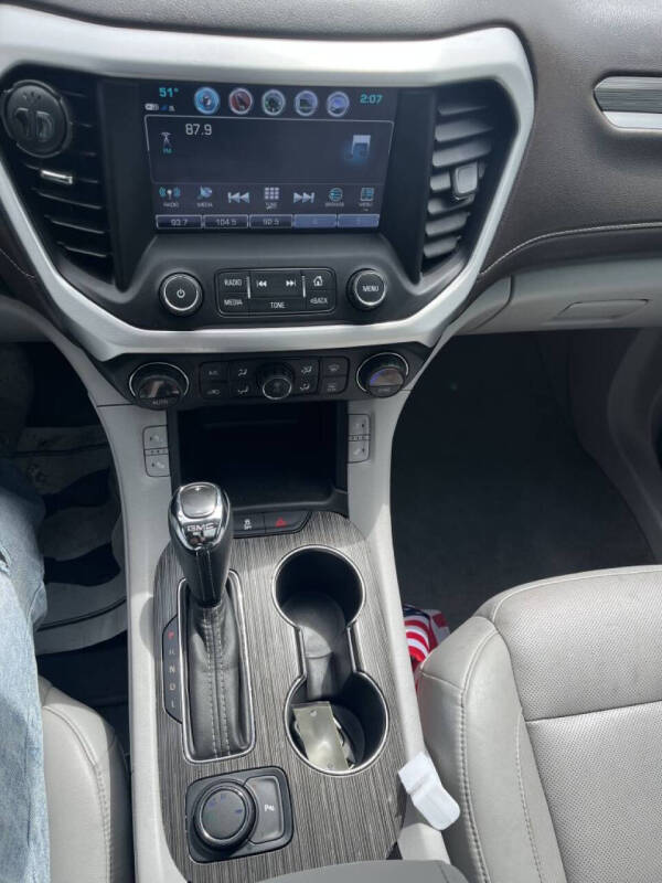 2019 GMC Acadia SLT-1