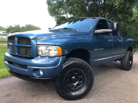 2004 Dodge Ram Pickup 2500 for sale at Powerhouse Automotive in Tampa FL