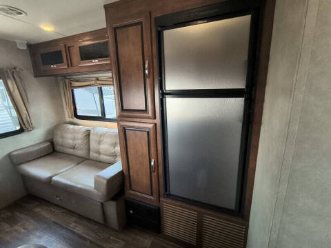 2016 Forest River VIBE 207RD