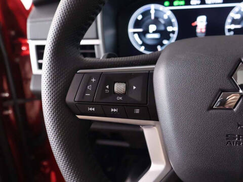 2025 Mitsubishi Outlander PHEV SEL