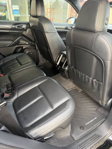 2011 Porsche Cayenne