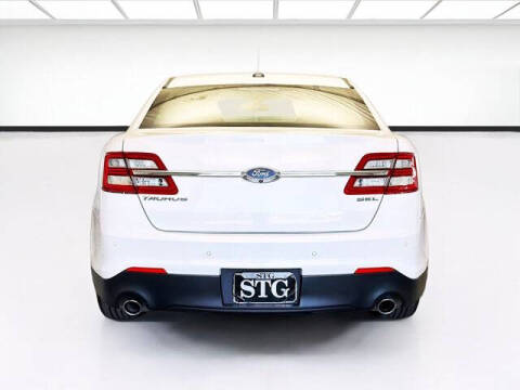 2019 Ford Taurus SEL