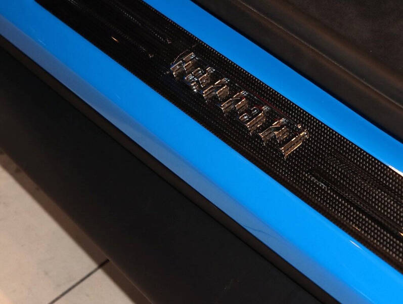 2024 Ferrari 296 GTS