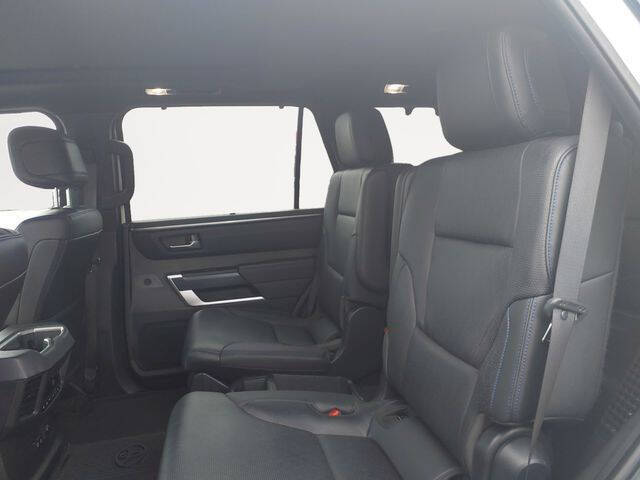 2024 Toyota Sequoia Platinum