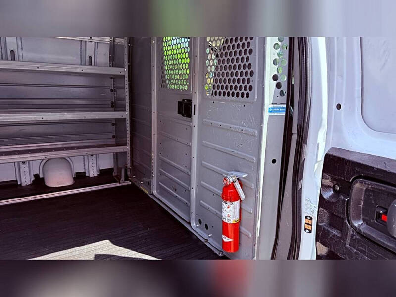 2018 Chevrolet Express 2500