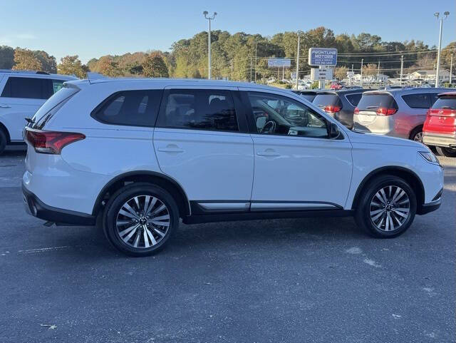 2020 Mitsubishi Outlander ES