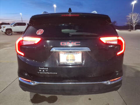 2023 GMC Terrain SLT