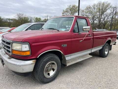 1995 Ford F-150 for sale at A & B AUTO SALES in Chillicothe MO