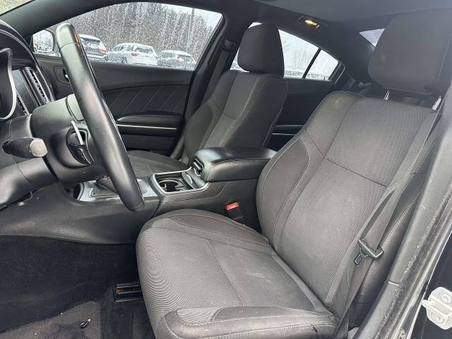 2015 Dodge Charger SXT