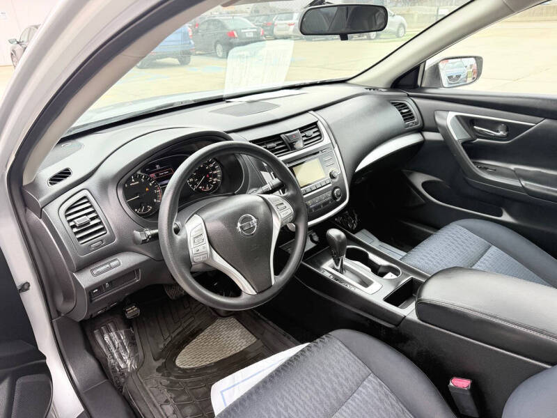 2016 Nissan Altima 2.5 S