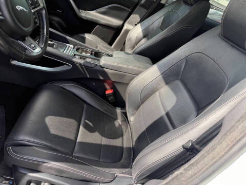 2017 Jaguar F-PACE S