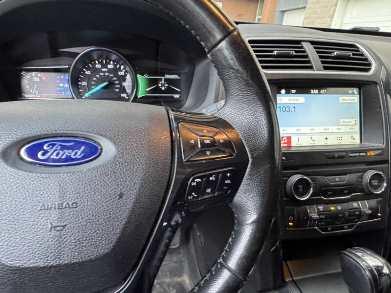 2017 Ford Explorer XLT