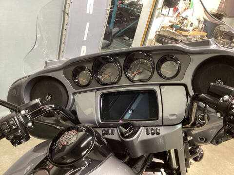 2019 Harley-Davidson® FLHTKSE - CVO™ Limited