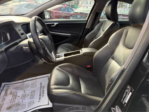 2017 Volvo S60 T5 Dynamic