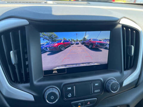 2024 GMC Terrain SLT