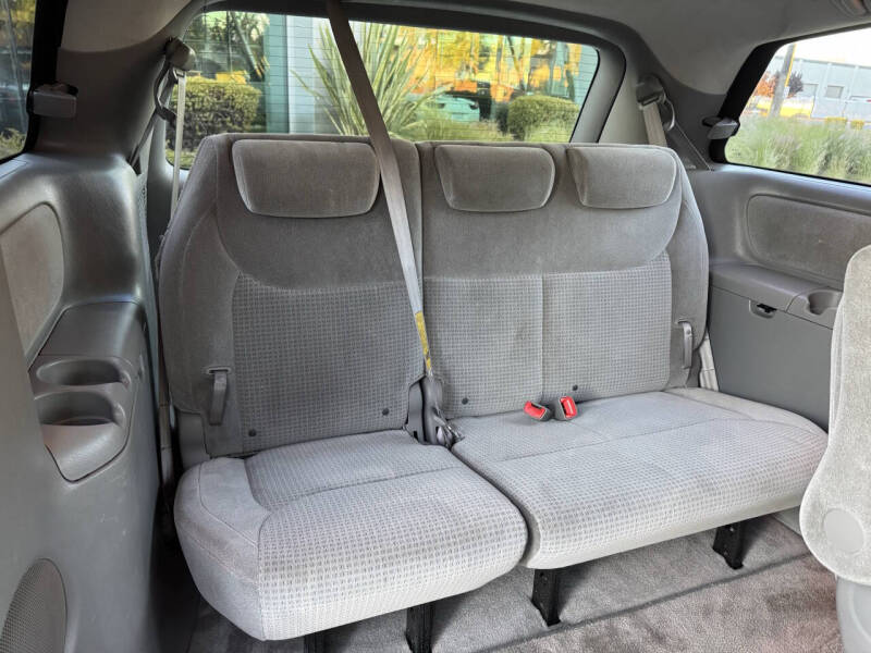 2006 Toyota Sienna CE 7 Passenger