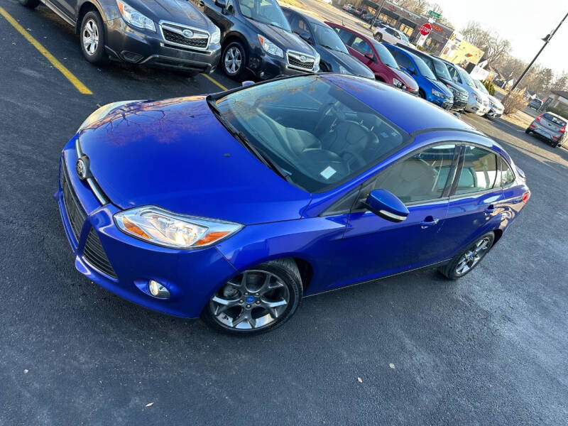 2013 Ford Focus SE's photo