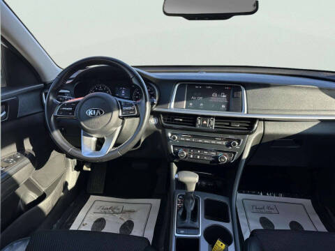 2019 Kia Optima S
