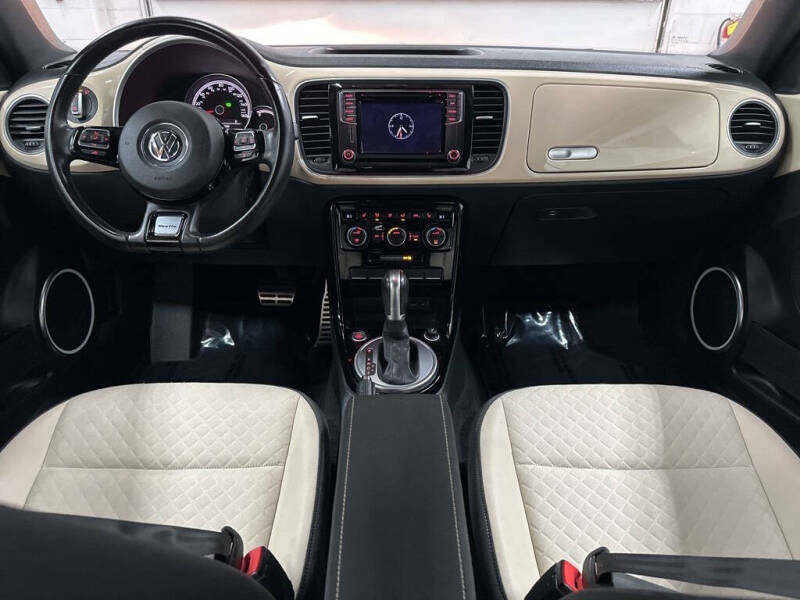 2019 Volkswagen Beetle Convertible 2.0T SE