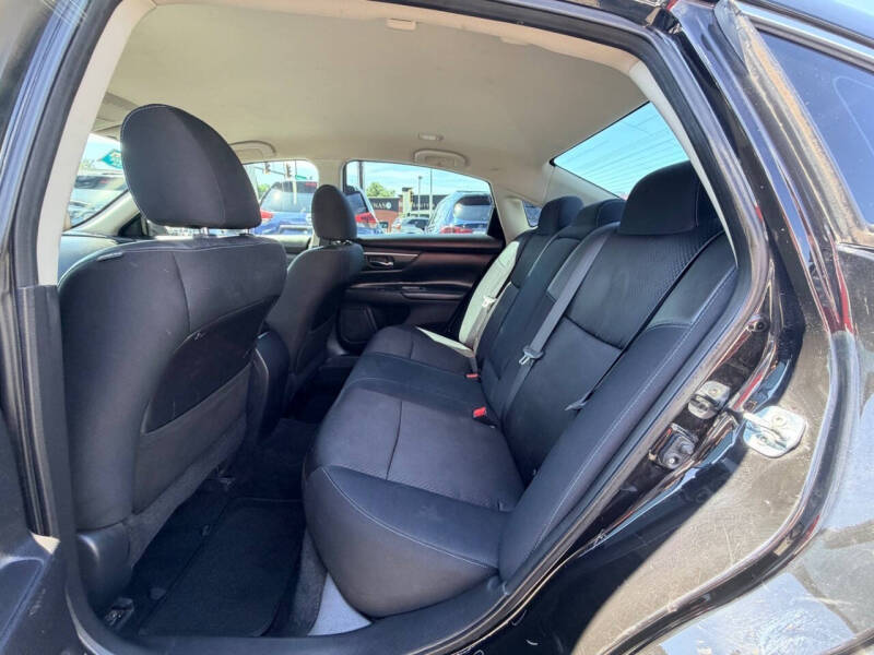 2017 Nissan Altima 2.5 SR