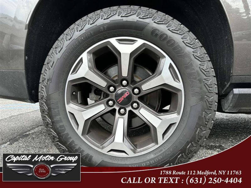 2021 GMC Yukon XL AT4