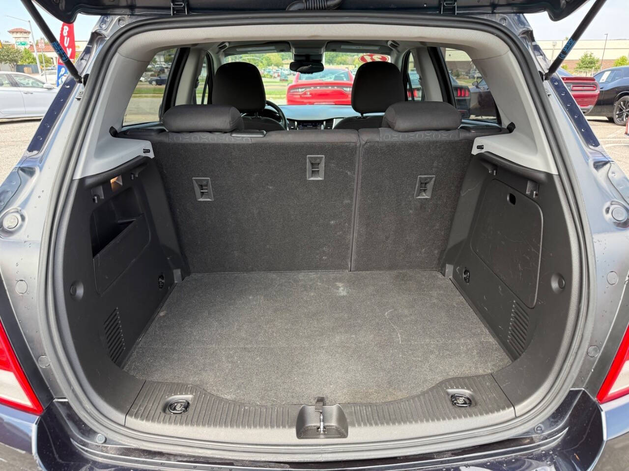 Black 2021 Chevrolet Trax LS LS 4dr Crossover 29