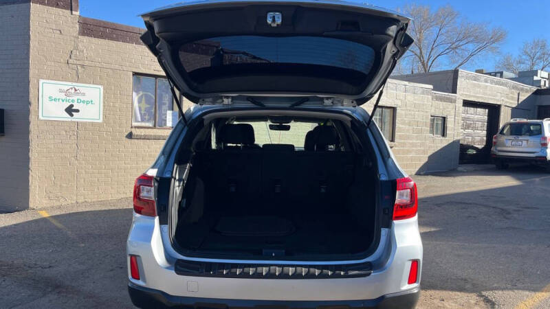 2017 Subaru Outback 2.5i