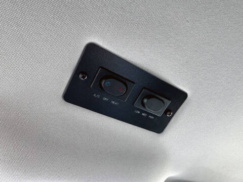 2010 Cadillac DTS Pro Coachbuilder Limo