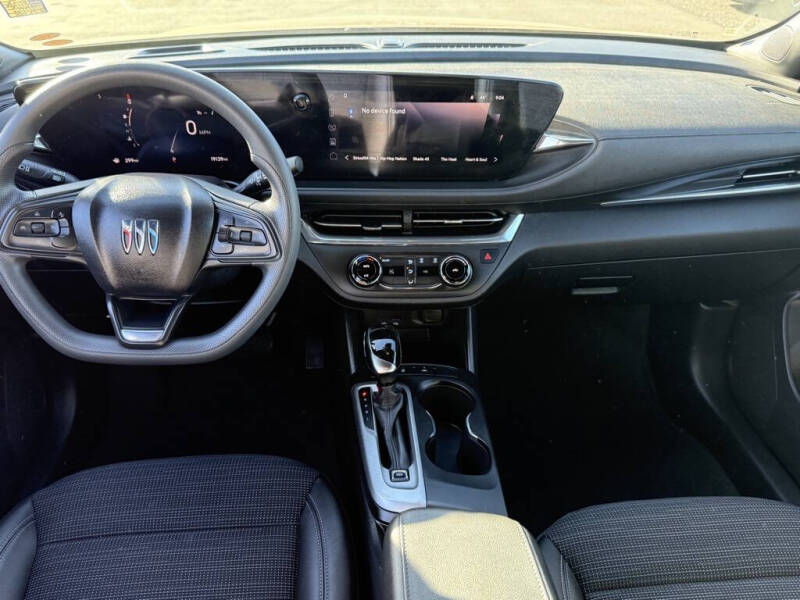 2025 Buick Envista Preferred