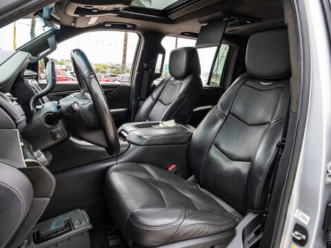 2019 Cadillac Escalade ESV Platinum
