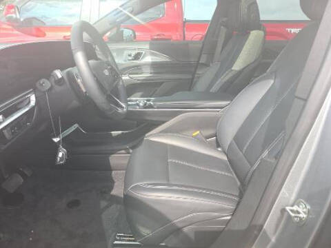 2024 Cadillac LYRIQ Tech