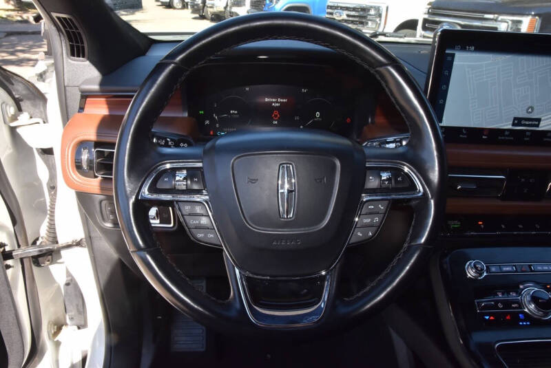 2021 Lincoln Nautilus Reserve