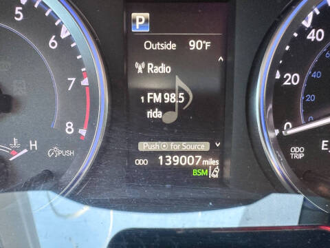 2017 Toyota Highlander SE