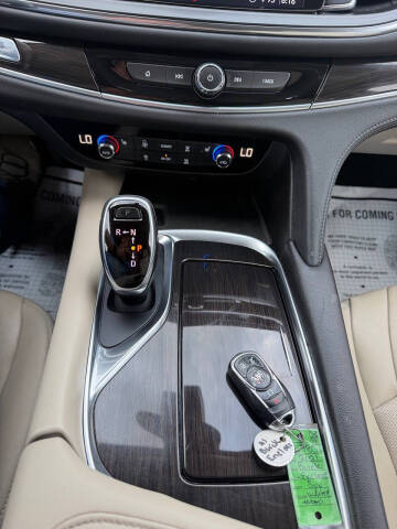 2021 Buick Enclave Essence