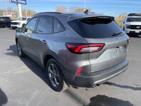 2025 Ford Escape Hybrid ST-Line