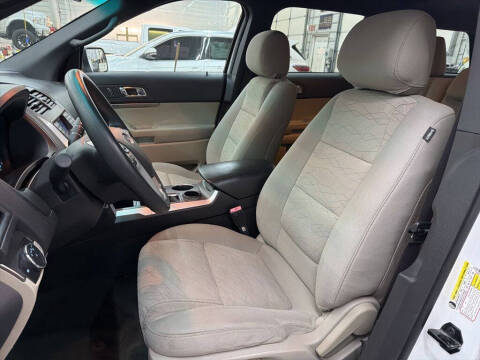 2014 Ford Explorer