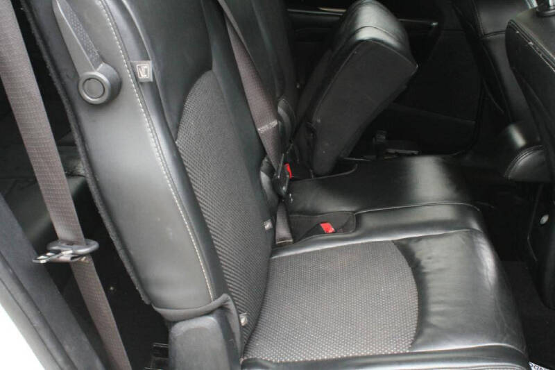 2018 Dodge Journey Crossroad