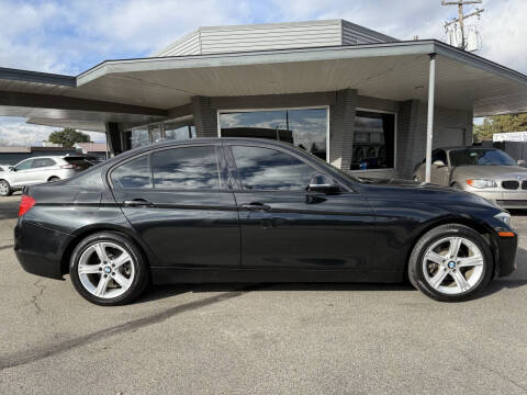 2015 BMW 3 Series 328i