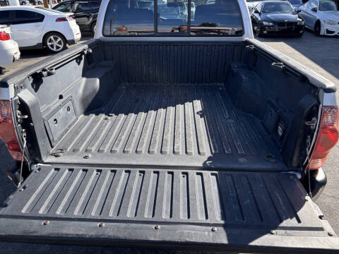 2005 Toyota Tacoma PreRunner V6