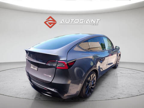 2023 Tesla Model Y Performance