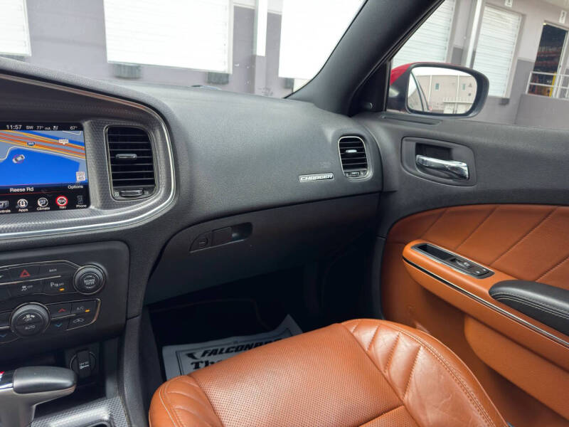 2015 Dodge Charger SRT Hellcat