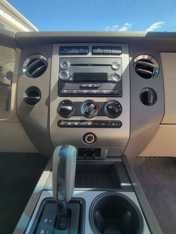 2013 Ford Expedition XLT