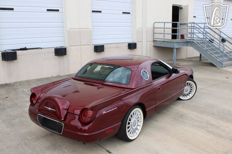 2004 Ford Thunderbird Deluxe