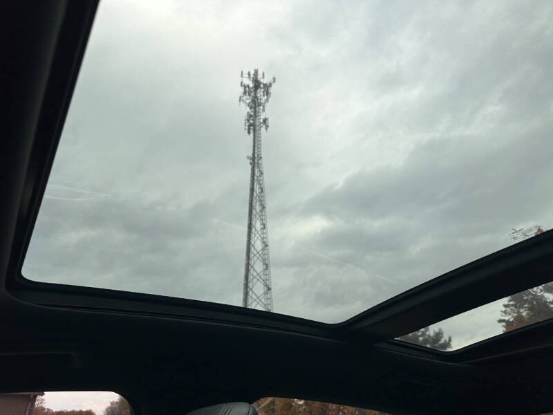 2017 Lincoln Continental Select