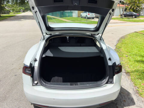 2016 Tesla Model S