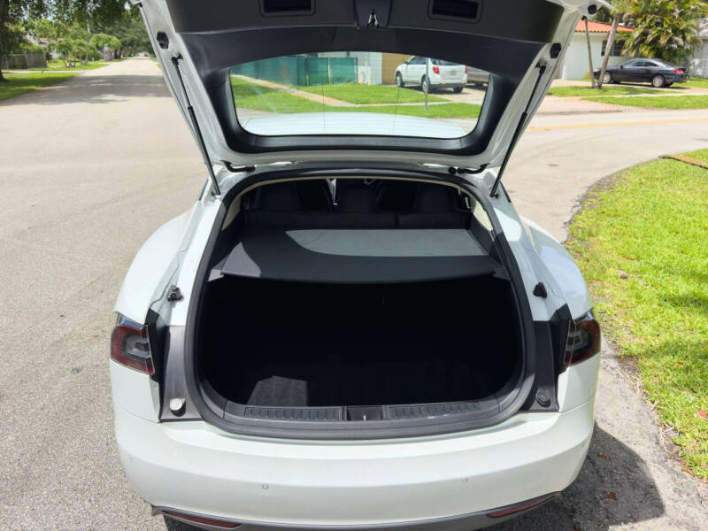 2016 Tesla Model S