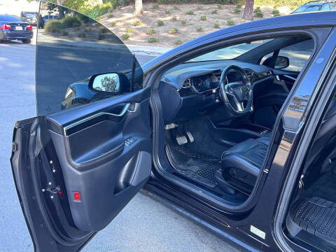 2016 Tesla Model X 75D